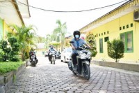 Persit Koramil 07/Reteh Panen Sayur Perdana