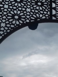 Luar Biasa Islmic Center Rohul, Kini Dihinggap Lebah