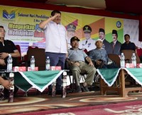 Sore ini Amril Mukminin, Meninjau tempat Hardiknas di Duri