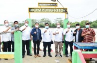 Dalam kunjungannya ini, Plt. Sekretaris BNPP RI Dr. Suhajar Diantoro,