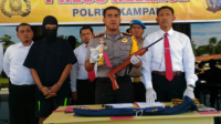 Kapolres Kampar Ekspos Penangkapan Pelaku Perampokan Pedagang Emas