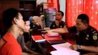 Jaksa Kejari Rohul Terima Berkas Tahap Dua Pembunuhan Sadis di Kepenuhan Hulu