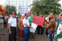 Plt Sekda Tutup Turnamen Voli dan Futsal
