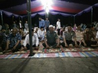 Bati Komsos Koramil 10/Kuntodarussalama Menghadiri Acara Buka Bersama  Di Masjid Al Ikhlas Komplek P