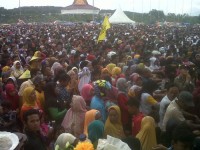Puluhan Ribu Pendukung Suparman, Sukiman Melaut, Komit Menangkan Paslon Nomor 2