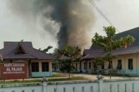Panti Asuhan Yatim Piatu Dan Dhuafa Al Fajar Dilalap Api.  Bupati Himbau Semua PD Galang Bantuan.