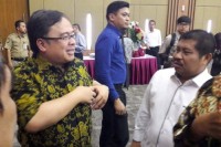Bupati Bengkalis Harapkan Pemerintah Pusat Membantu menangani masalah abrasi Pantai di Bengkalis
