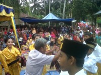 Ratusan Masyarakat Desa Menaming Siap Menangkan Cabup Suparman-Sukiman