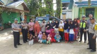Jumat Barokah : Kapolsek Siak Hulu Kunjungi Panti Asuhan dan Berikan Bantuan