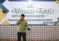 Tahfizh 30 Juz Pesantren Cendeka Salo Terima Beasiswa Dari Fahmil ME Wakil Ketua DPRD Kampar