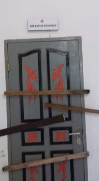 SPPD Belum di Bayar, Kasi Unit Darurat BPBD Palang Ruangan Kaban Dan Sub Bagian Keuangan