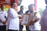 Bupati Amril Hadiri BBGRM XVI Tingkat Propinsi Riau Di Desa Lubuk Muda