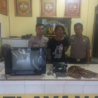 Maling TV sekolah TK kasih ibu,diamankan warga