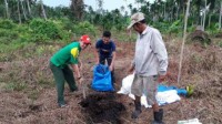 Cegah Kebakaran, Warga Desa Belantaraya Goro Buat Kanal Bloking