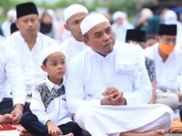 Bupati Labuhanbatu Laksanakan Shalat Idul Adha Dilapangan Ika Bina