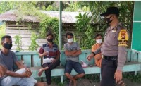 Bhabinkamtibmas Sosialisasikan Protokol Kesehatan Guna Cegah Covid-19