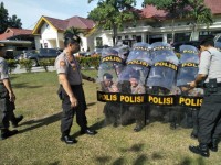 Hadapi Pilkada 2018, SAT SABHARA Polres Pelalawan Intensifkan Latiahan Dalmas