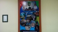Meski Pemimpin Sudah Berganti, Foto Mantan Bupati Masih Terpampang di Materi Promosi Rohul