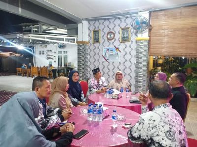Audiensi, Bupati Labuhanbatu Bahas Persiapan HUT PGRI