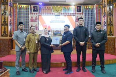 Bupati Bengkalis Sampaikan Rancangan Perda Pertanggung Jawaban APBD 2024