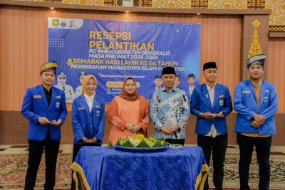 Bupati Hadiri Pelantikan PC PMII Bengkalis, Ajak Pemuda Aktif Bangun Daerah