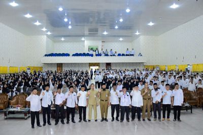 Bupati Kasmarni Tekankan Pentingnya Bantuan yang Tepat Sasaran