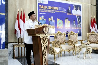 Bupati Labuhanbatu Membuka Talk Show Peran Perempuan Mewujudkan Kerukunan
