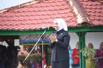 Bupati Labuhanbatu Memimpin Upacara Peringatan Hardiknas di SMPN 1 Rantau Selatan