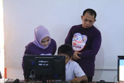 Bupati Labuhanbatu Monitoring Kesiapan Sekolah dan Gladi Bersih Pelaksanaan ANBK Tingkat SMP Tahun 2