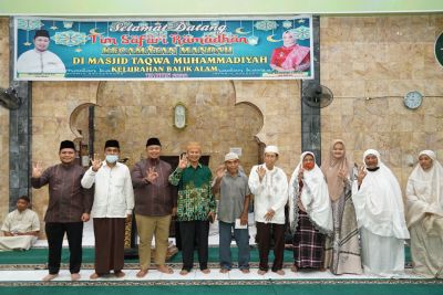 Camat Mandau Riki  Rihardi,Safari Ramadhan Pemerintah Kecamatan Mandau di Kelurahan Balik Alam