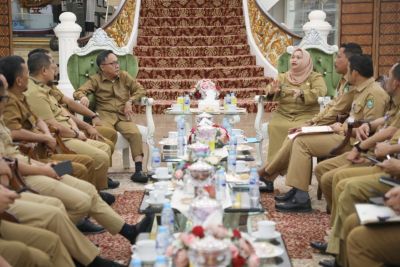 Satgas PKH Patok Sejumlah Tanah di Bengkalis. Bupati Kasmarni Cari Solusi Minta Camat Redam Konflik