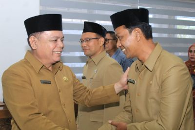 Sekdakab Labuhanbatu Lantik 38 Pejabat Administrator Pengawas dan Fungsional