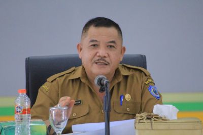 Sekdakab Labuhanbatu Pimpin Rapat Evaluasi Percepatan Pelaksanaan Pembangunan TA. 2022
