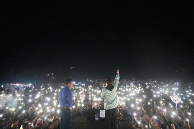 Strategi Bupati Suhardiman Amby Meningkatkan Perekonomian Masyarakat, Mendatangkan Artis Ibu Kota