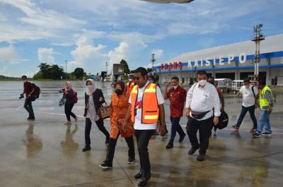 Tiba Di Biak, Mensos Disuguhkan Pameran UMKM