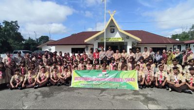 Wakapolres Bengkalis didampingi Kapolsek Mandau Pelepasan Kontingen Pramuka Kwarcab