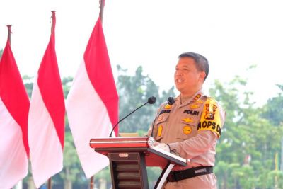 Wakapolri Resmikan Gedung Mapolda, SPN Serta Masjid Al Adzim Polda Riau